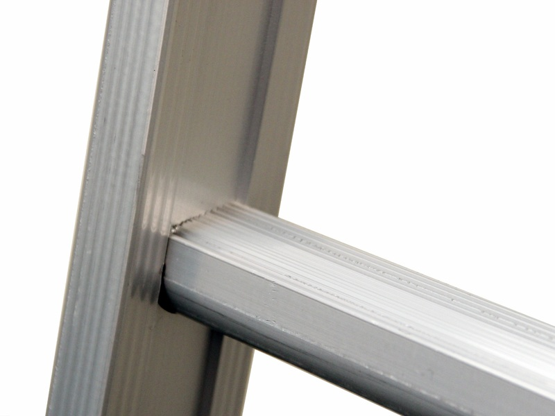 102990_Ladder_met_brede_voet_14_sporten_Solide_p2