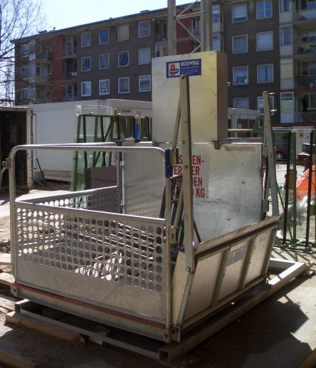 104834_Bouwlift_WH_400TH_PC_met_tandheugel_400V_p2