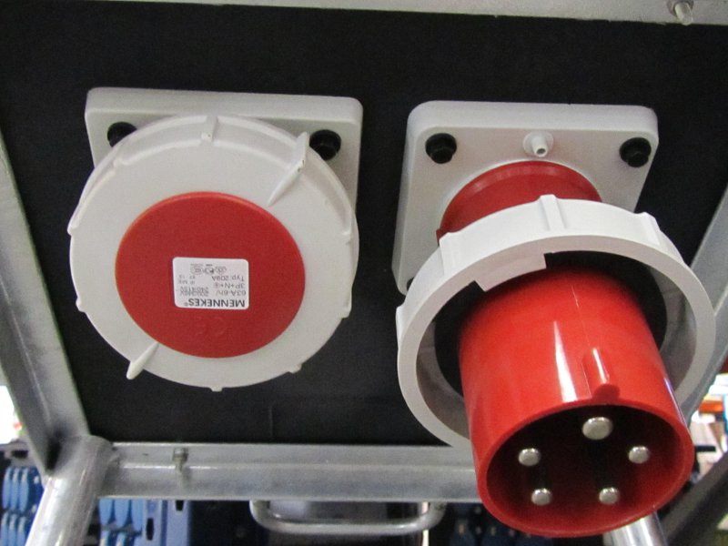 107067_multipowerdoorlus_800x600