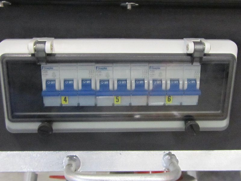 107070_Verdeelkast_Multipower_63A_onderstel_p2