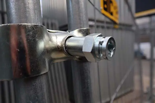 107877_Bouwhek_sleutel_high_security_met_3_sleuven_p2