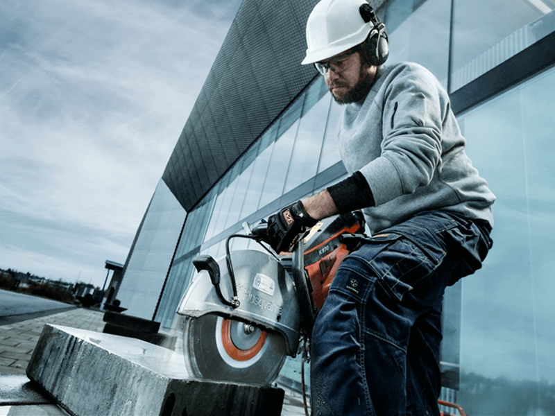 121536_Bandenzaag_Husqvarna_K970_A_350_mm_p4