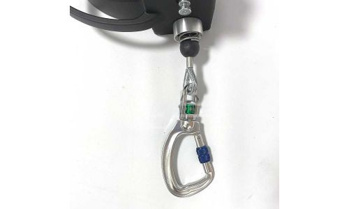 127442_Valstopapparaat_met_geA_ntegreerde_reddingslier_CRW200_15_meter_p3