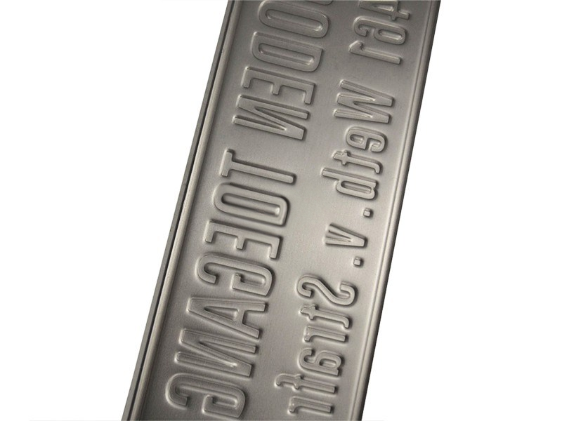 127675_Verboden_Toegang_geperst_metaal_34_x_11_cm_p3