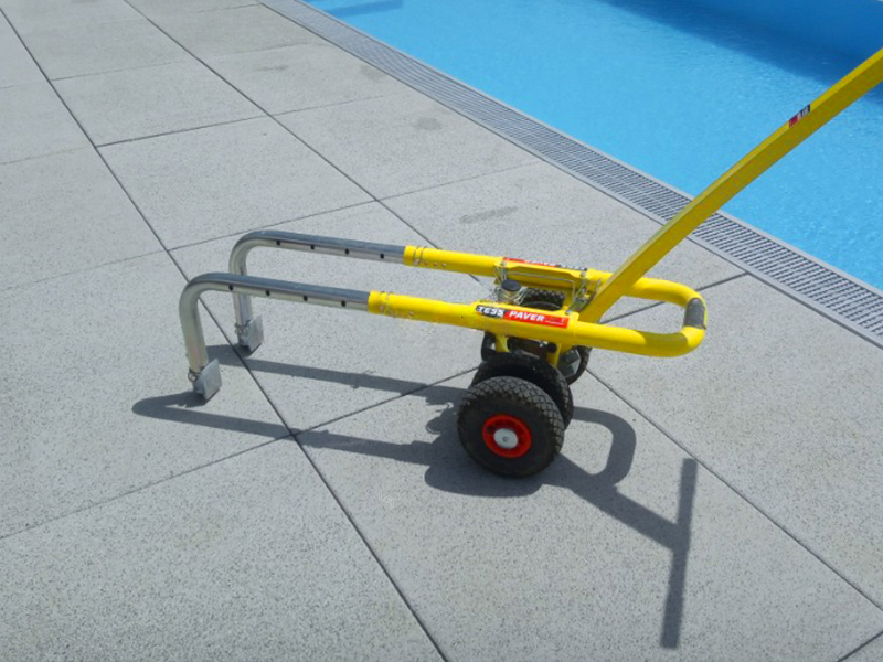 129461_Tegellegger_Easylift_TessPaver_120S_met_anti_lekwielen_p5