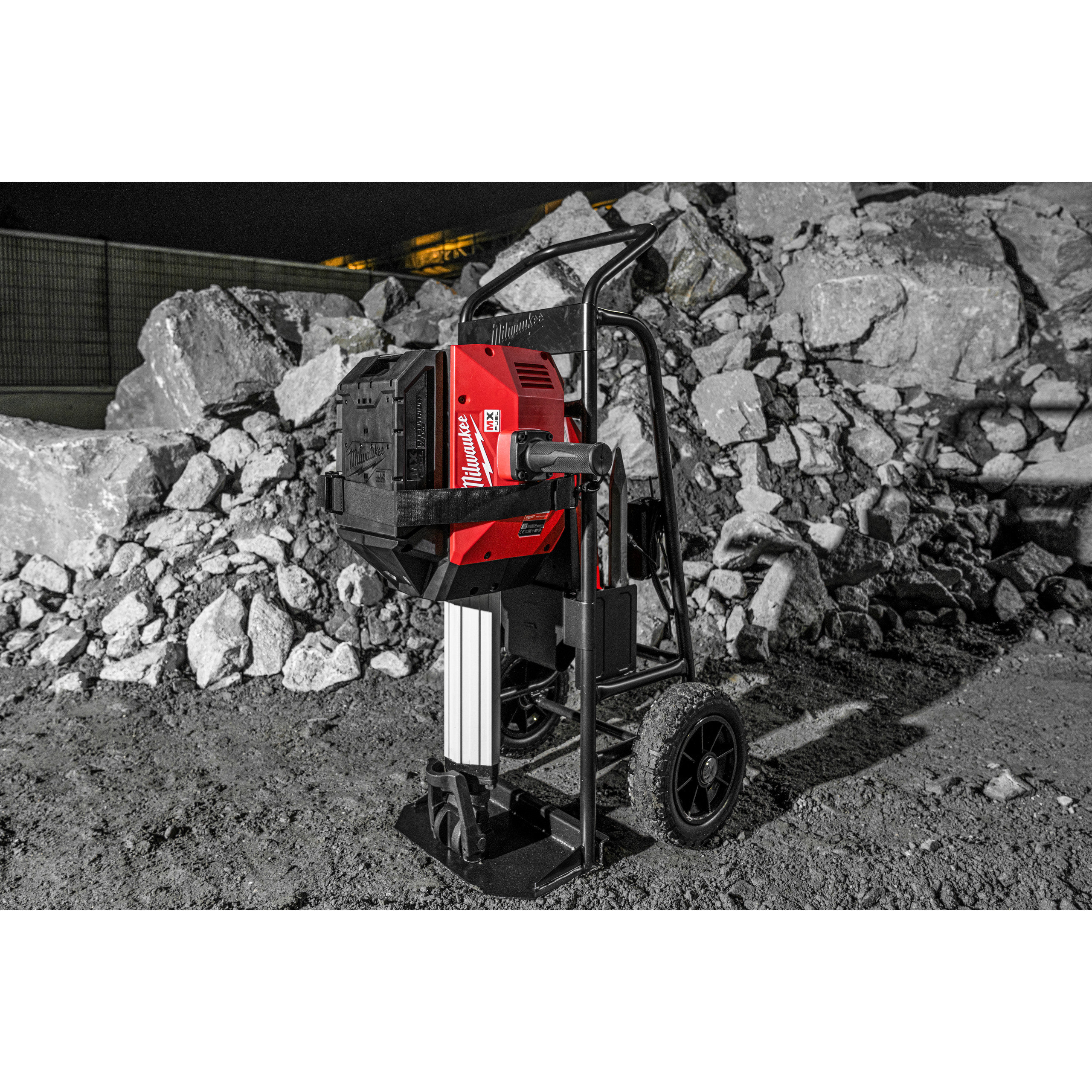 129893_Milwaukee_MX_FUEL_breekhamer_trolley_MXF_DHT_trolley_p3