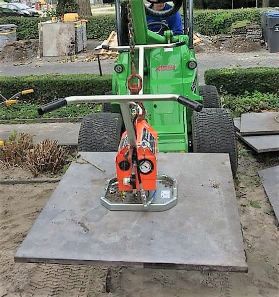 130437_Tegeltiller_Hamevac_VTH_250_A_12_volt_ACCU_p6