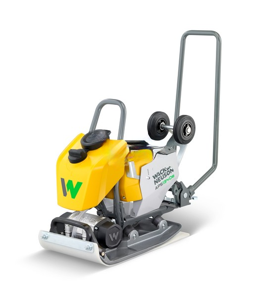 131103_Trilplaat_op_accu_Wacker_APS_1340_we_met_watertank_p5