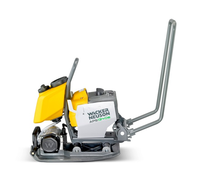 131103_Trilplaat_op_accu_Wacker_APS_1340_we_met_watertank_p7