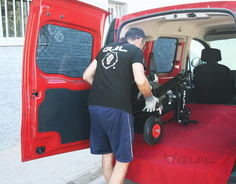 131894_Materiaallift_ELC_725_verrijdbaar_incl_platform_125_kg_p2