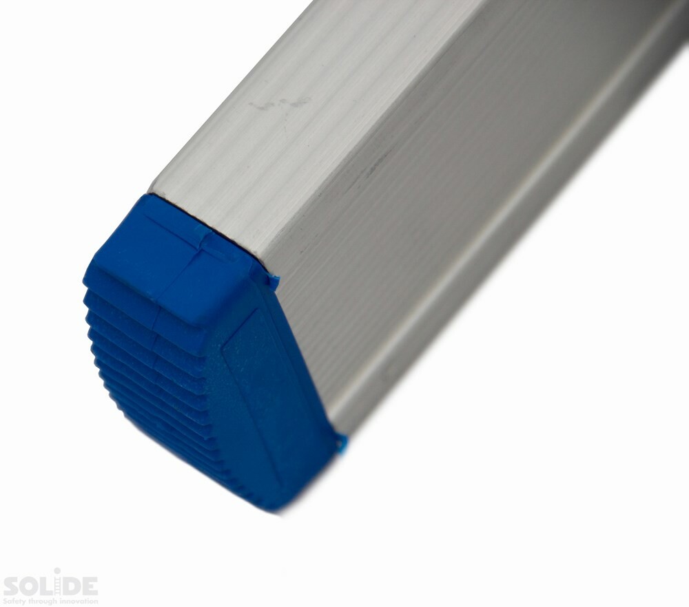 133784_Solide_ladder_enkel_9_sporten_met_uitgebogen_bomen_p3