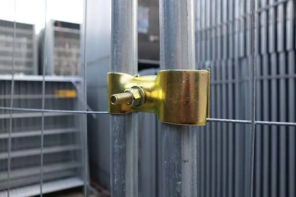 134359_Bouwhek_klem_met_bout_en_moer_60_42mm_p3