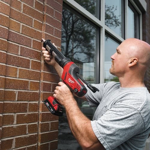 137031_Milwaukee_lijmpistool_C18_PCG_met_310ML_patroonhouder_p3