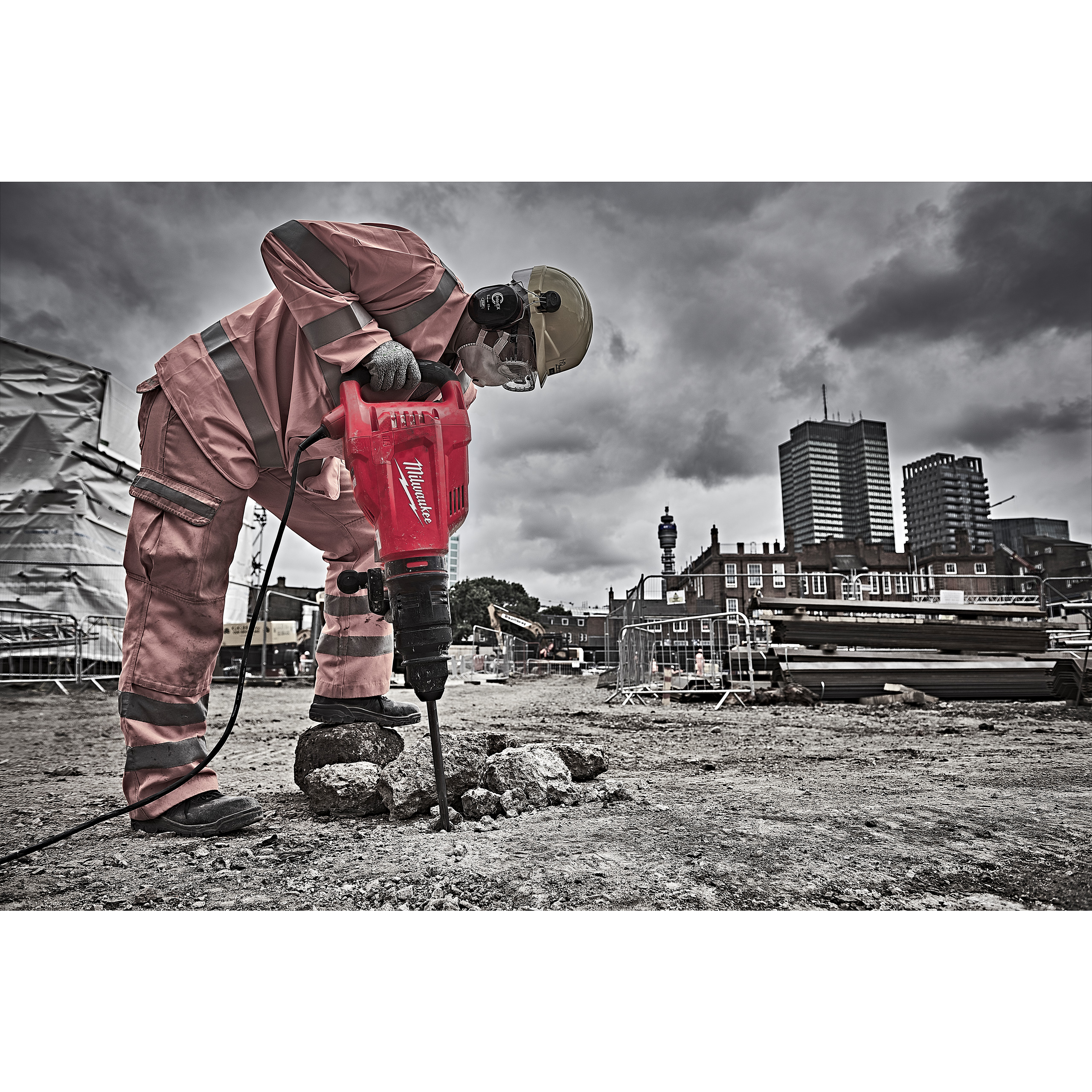 137050_Milwaukee_breekhamer_10kg_SDS_max_26J_Kango_K1000S_p2