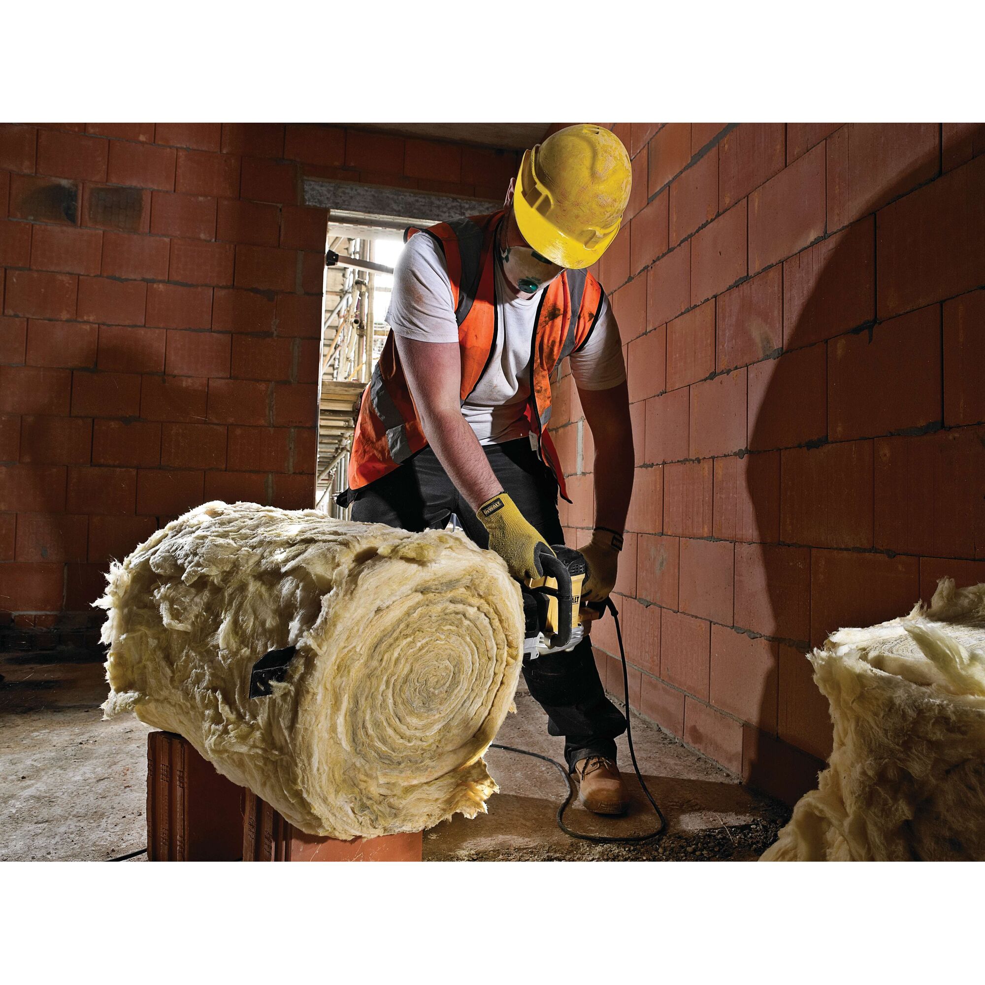 137880_DeWalt_Alligator_zaagblad_430mm_HSS_isolatiematerialen_glaswol_houtvezel_hennep__DT2979_QZ_p3