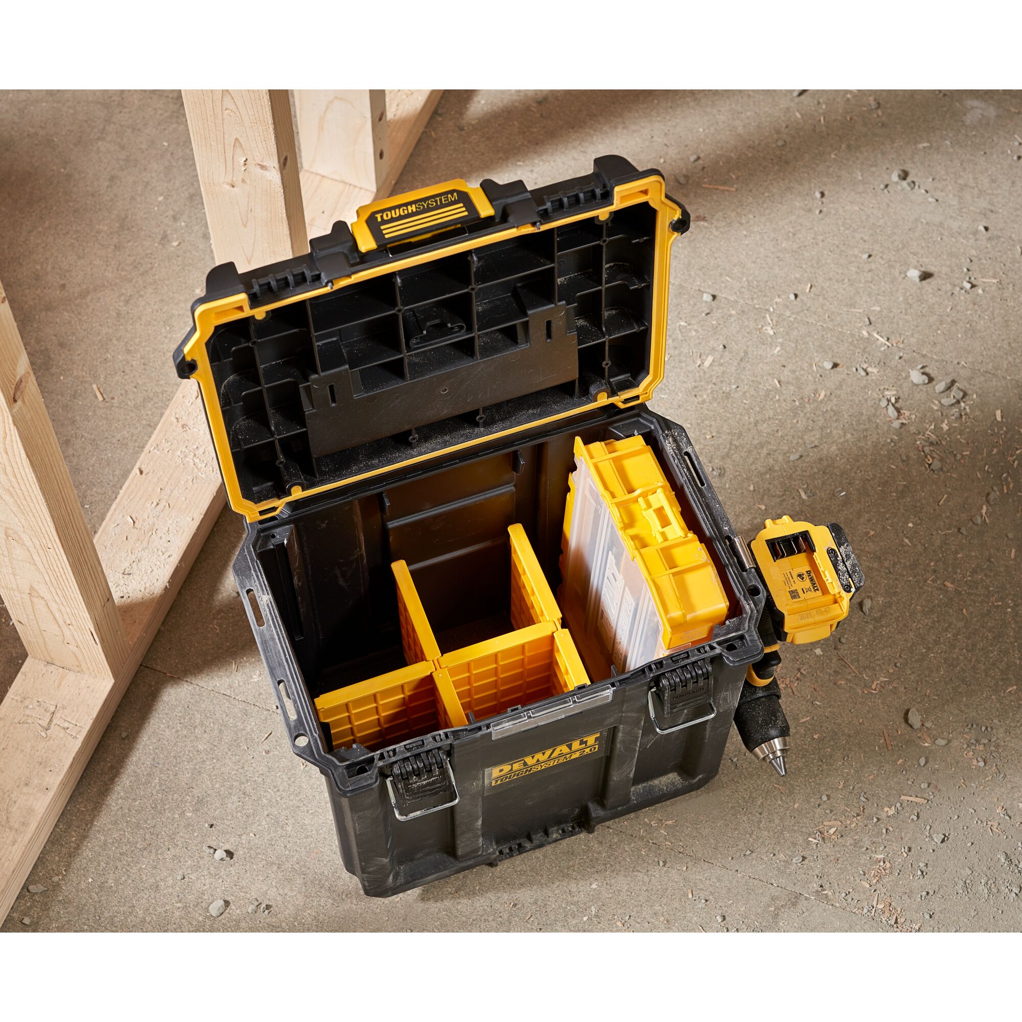 138092_DeWalt_ToughSystem_2_0_Koffer_Compact_DWST08035_1_p5
