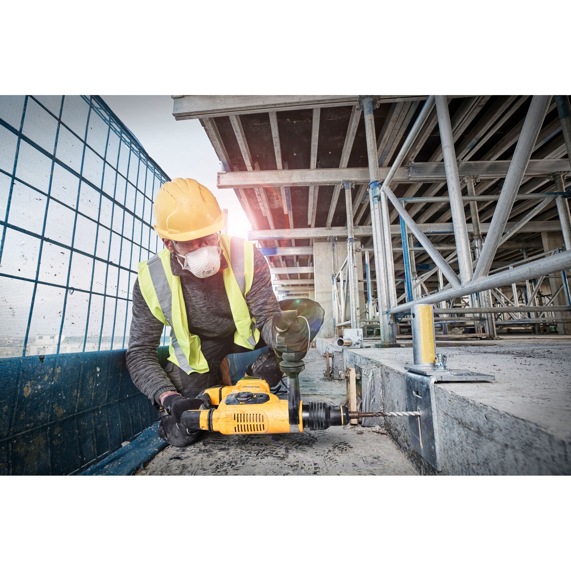 138114_Dewalt_breekhamer_5kg_SDS_max_7_1J_1050W_D25810K_QS_p2