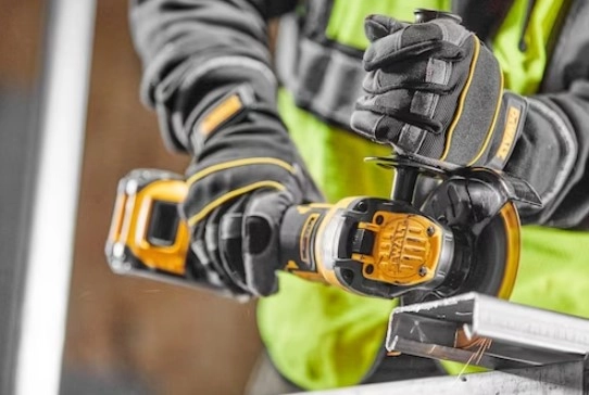 138181_DeWALT_haakse_slijper_DCG409VSNT_XJ_18V_XR_p3