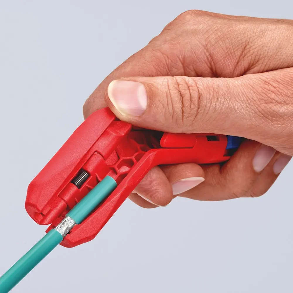 141519_Knipex_ErgoStrip_ontmantelingsgereedschap_rechts_p5
