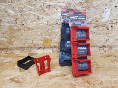 142538_StealthMounts_Milwaukee_accu_houder_M18_6st_zwart_p2
