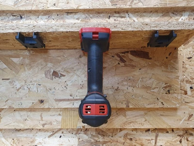 142542_StealthMounts_Milwaukee_machine_houder_M18_4st_zwart_p2
