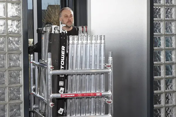 146583_Altrex_rolsteiger_MiTOWER_Fiber_Deck_0_75x1_20x6_20m_p3