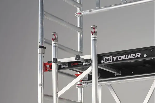 146583_Altrex_rolsteiger_MiTOWER_Fiber_Deck_0_75x1_20x6_20m_p5