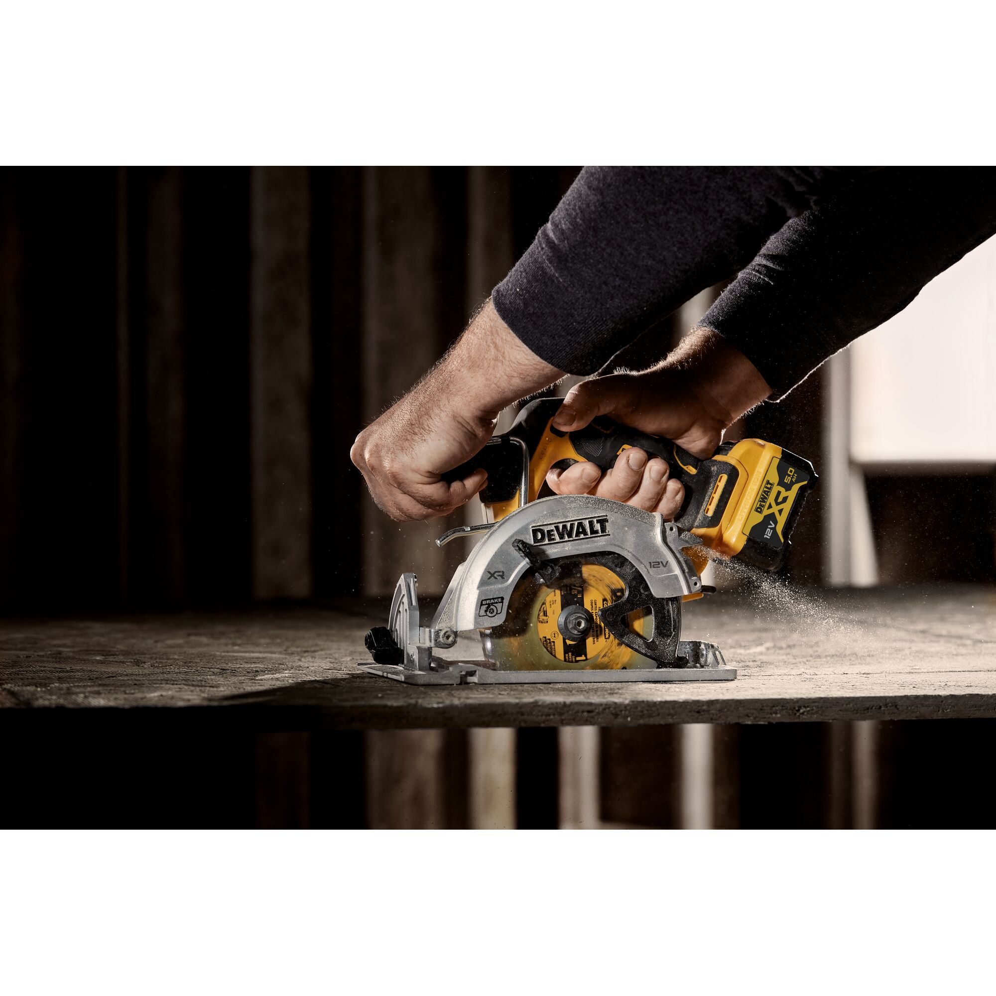 147419_Dewalt_12V_cirkelzaag_140_47mm_DCS512N_XJ_p4