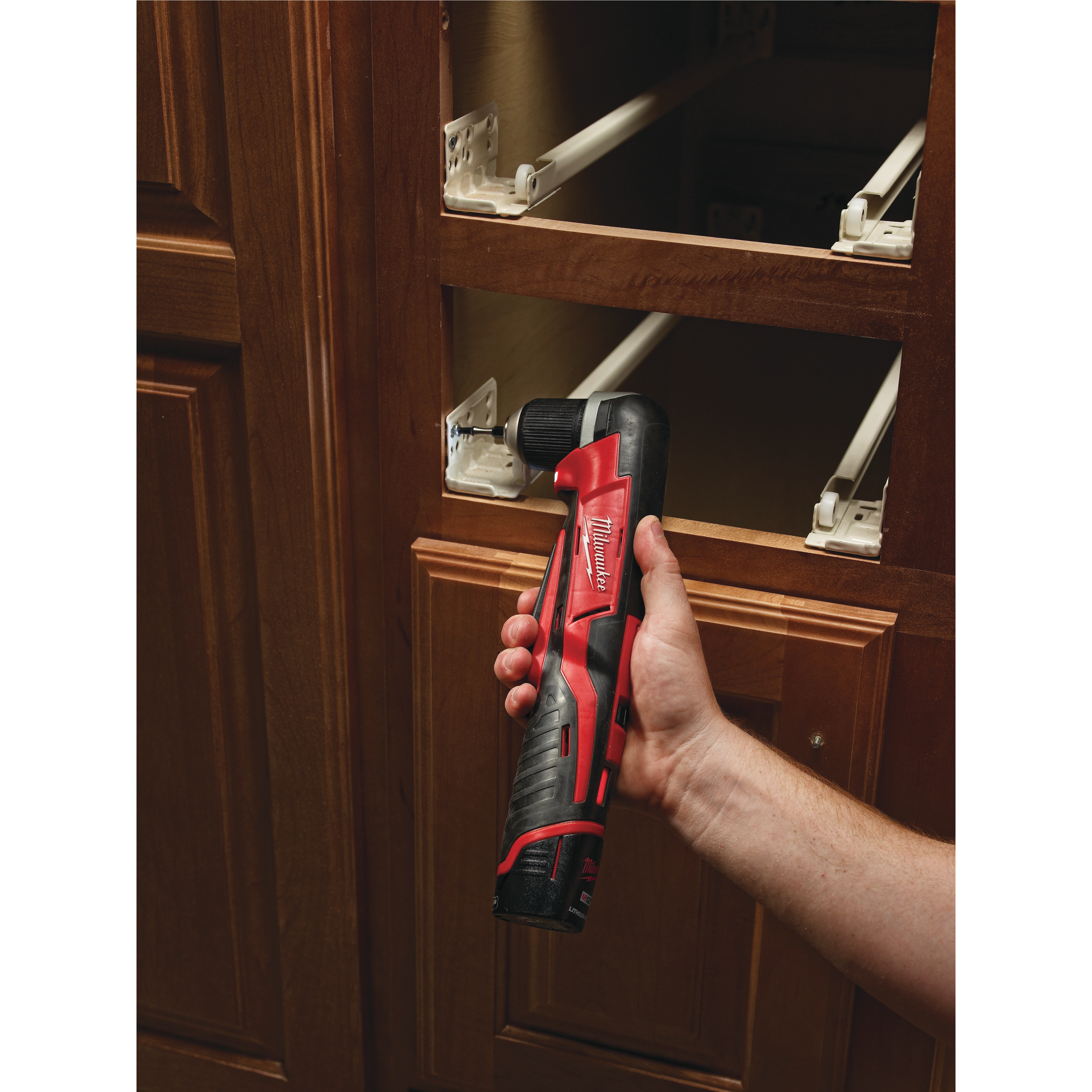 147523_Milwaukee_12V_haakse_boormachine_12Nm_C12_RAD_0_p3