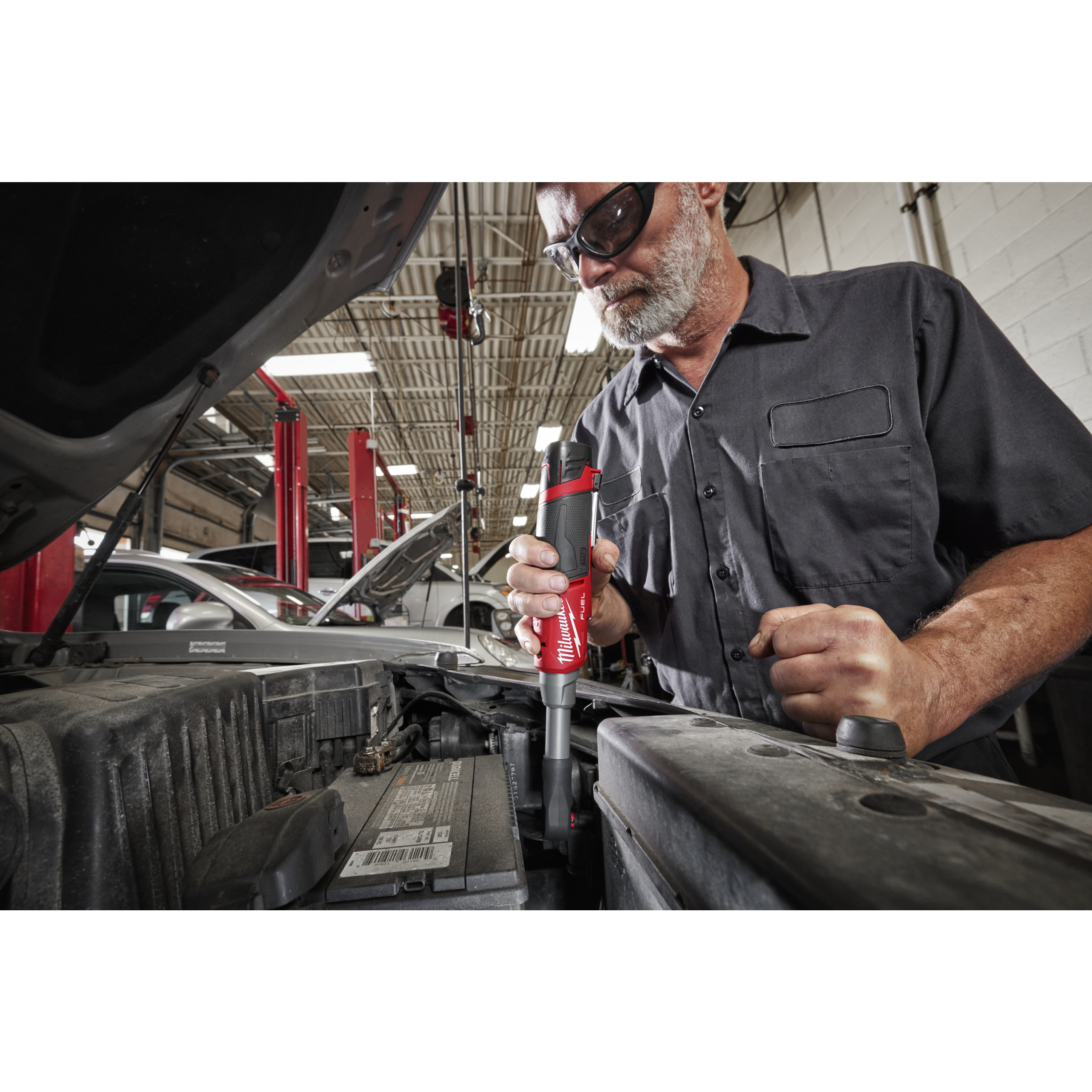 147529_Milwaukee_12V_ratelsleutel_1_4__47Nm_high_speed_lang_M12_FHIR14LR_0_p4