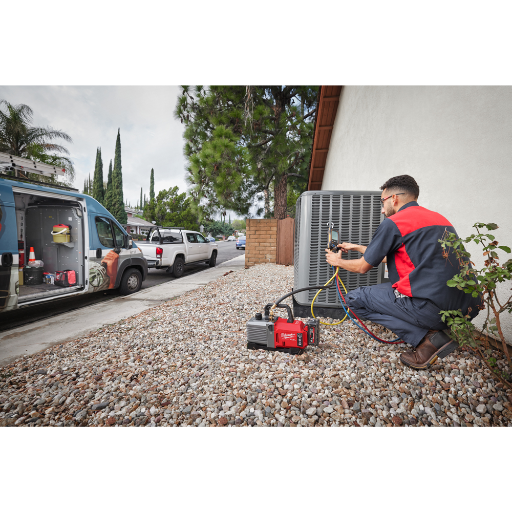 147599_Milwaukee_18V_vacu_mpomp_FUEL_5_CFM___141_L_min_M18_FVP5_0_p4