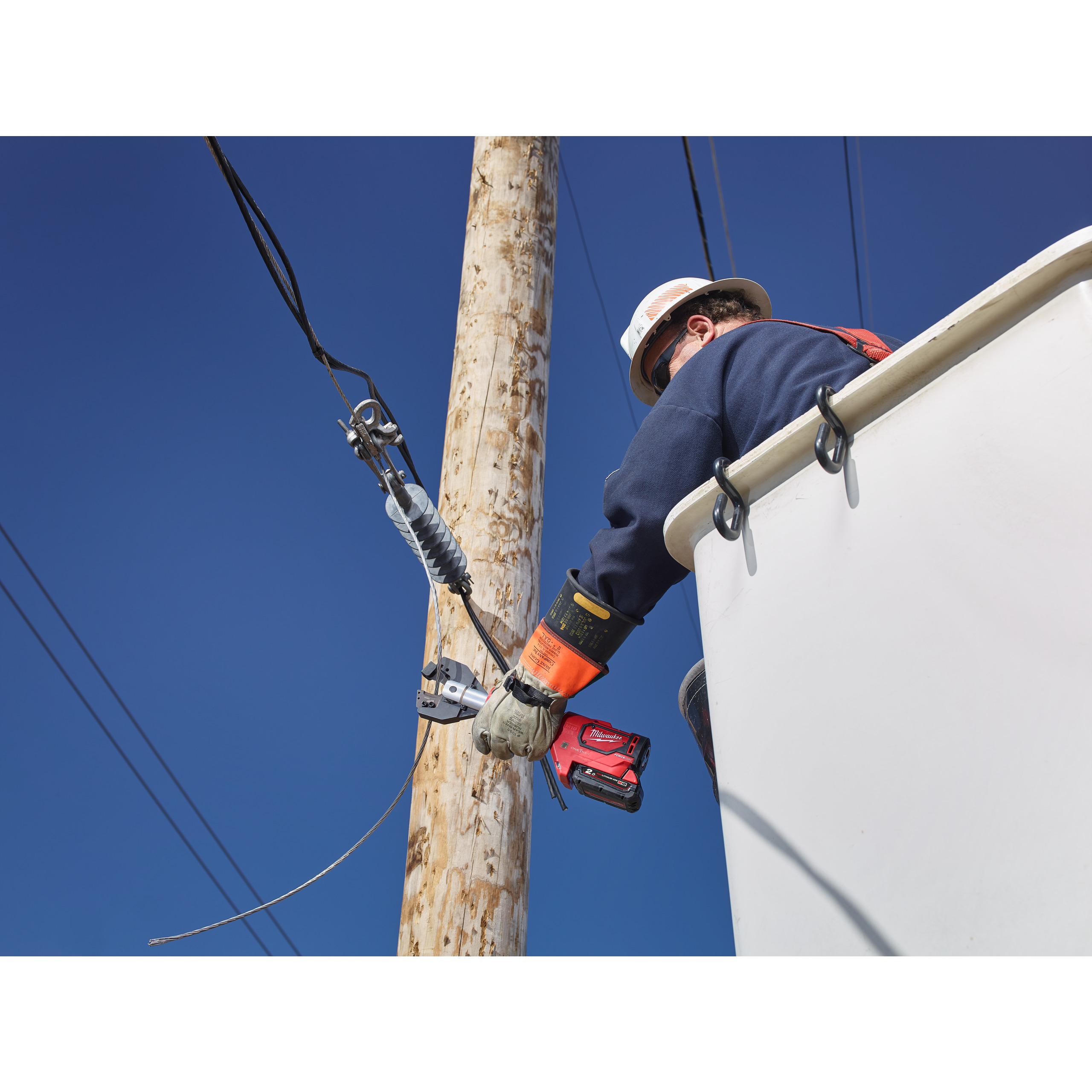 147607_Milwaukee_18V_kabelkniptang_35mm_ACSR_bek_M18_ONEHCC_0C_ACSR_SET_p4