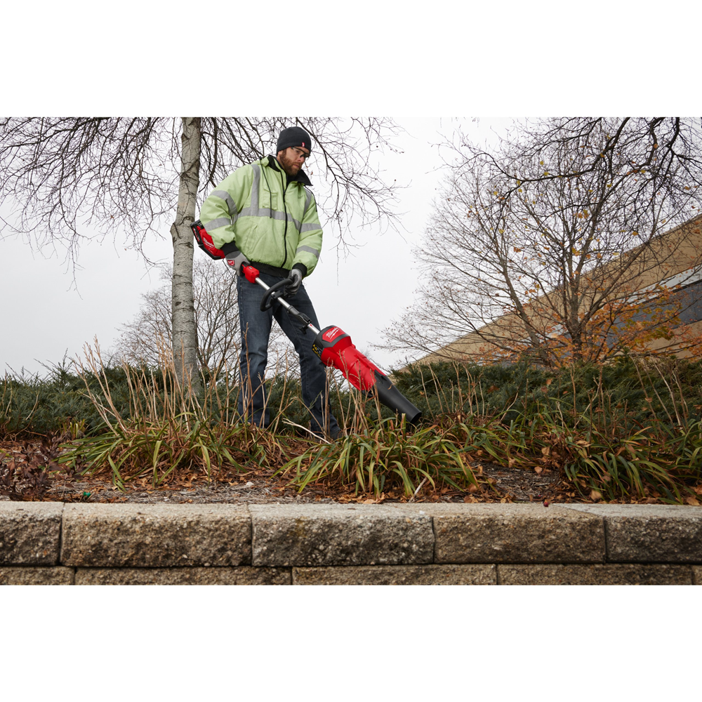 147630_Milwaukee_18V_outdoor_power_head_bladblazer_M18_FOPH_BA_p3