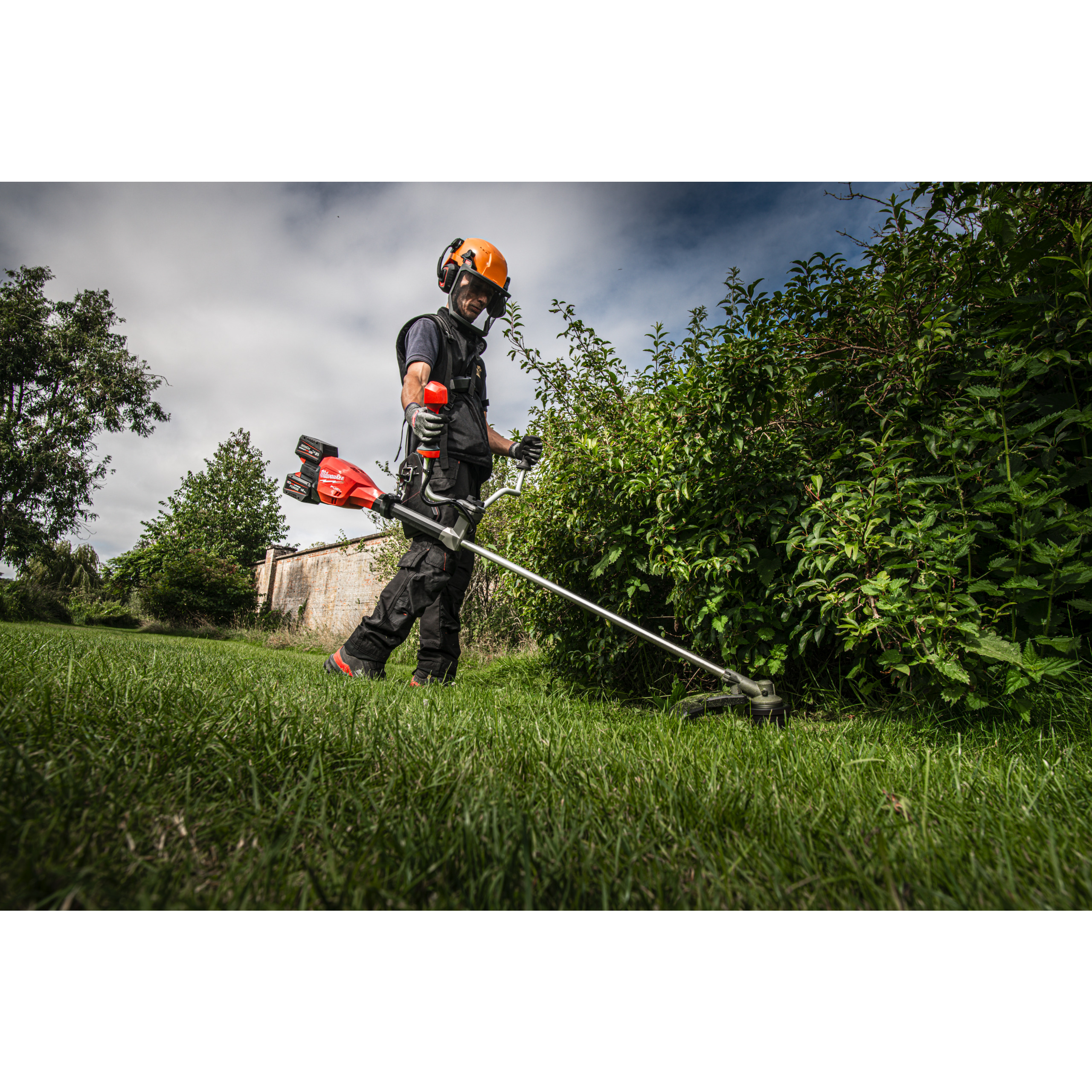 147635_Milwaukee_18V_bosmaaier_43cm_FUEL_dual_battery_M18_F2BCU_0_p3