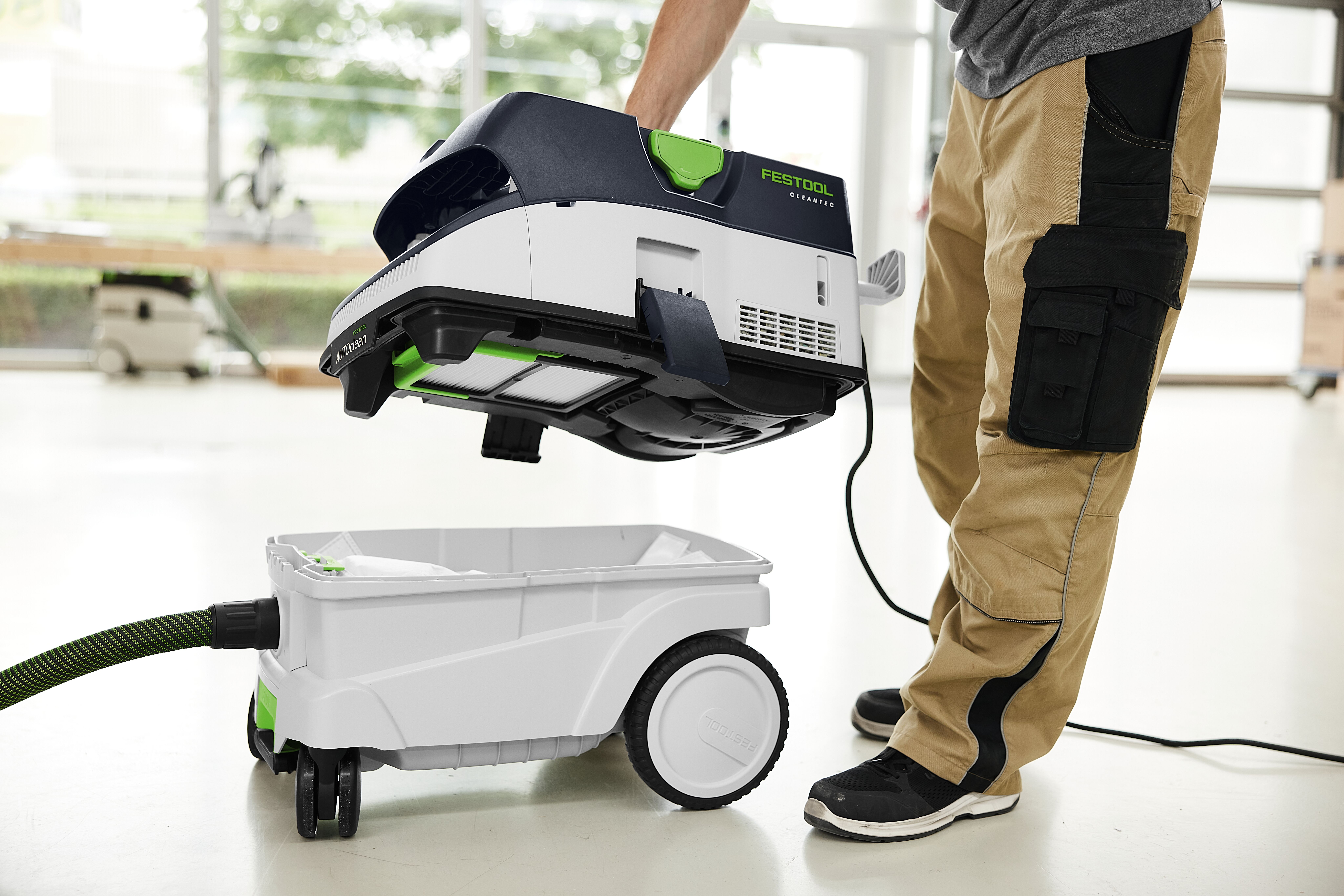 147908_festool_stofzuiger_1200w_230v_aansluiting_cleantec_ctm_26_ei_ac_p2
