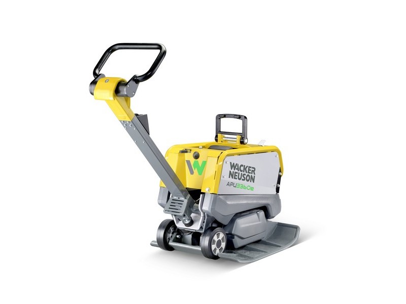 147929_Trilplaat_op_accu_Wacker_Neuson_APU_3360e_p10