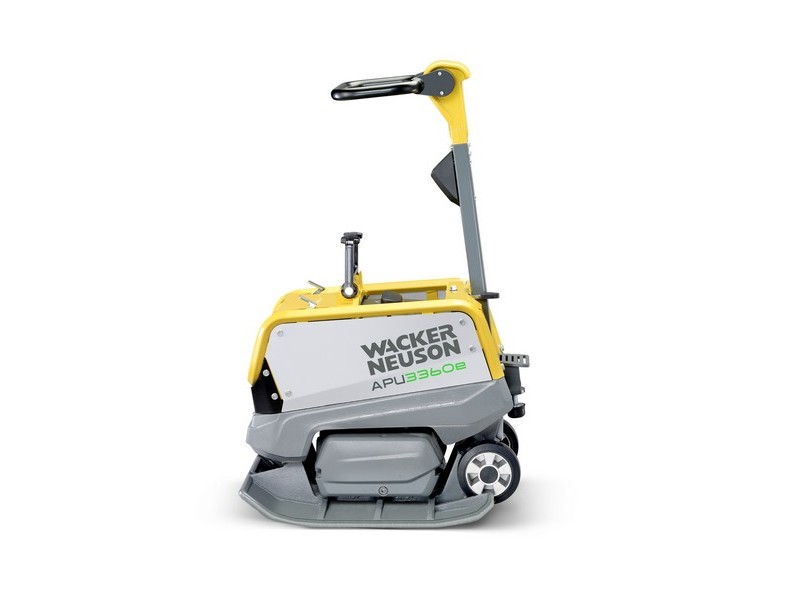 147929_Trilplaat_op_accu_Wacker_Neuson_APU_3360e_p11