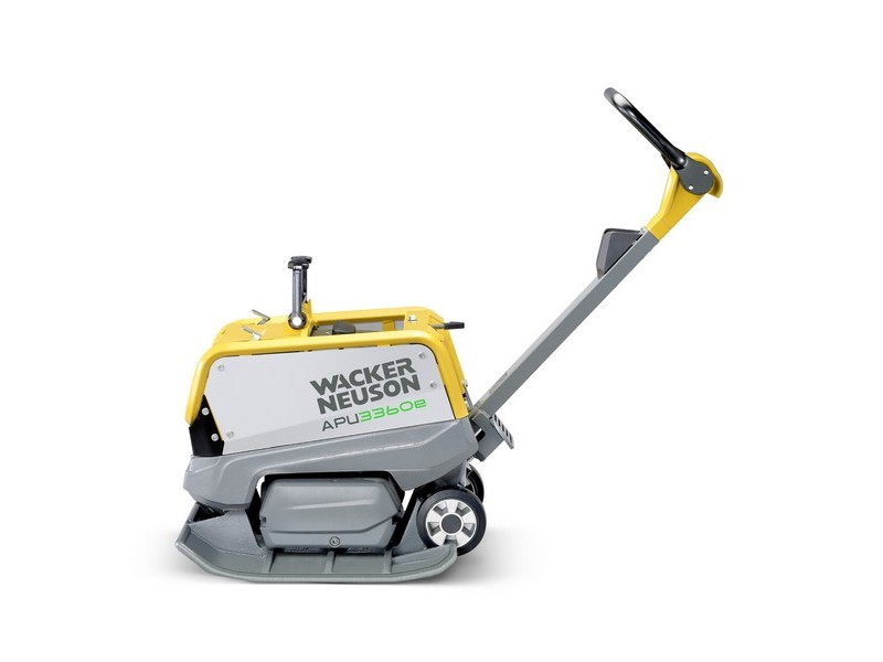 147929_Trilplaat_op_accu_Wacker_Neuson_APU_3360e_p13