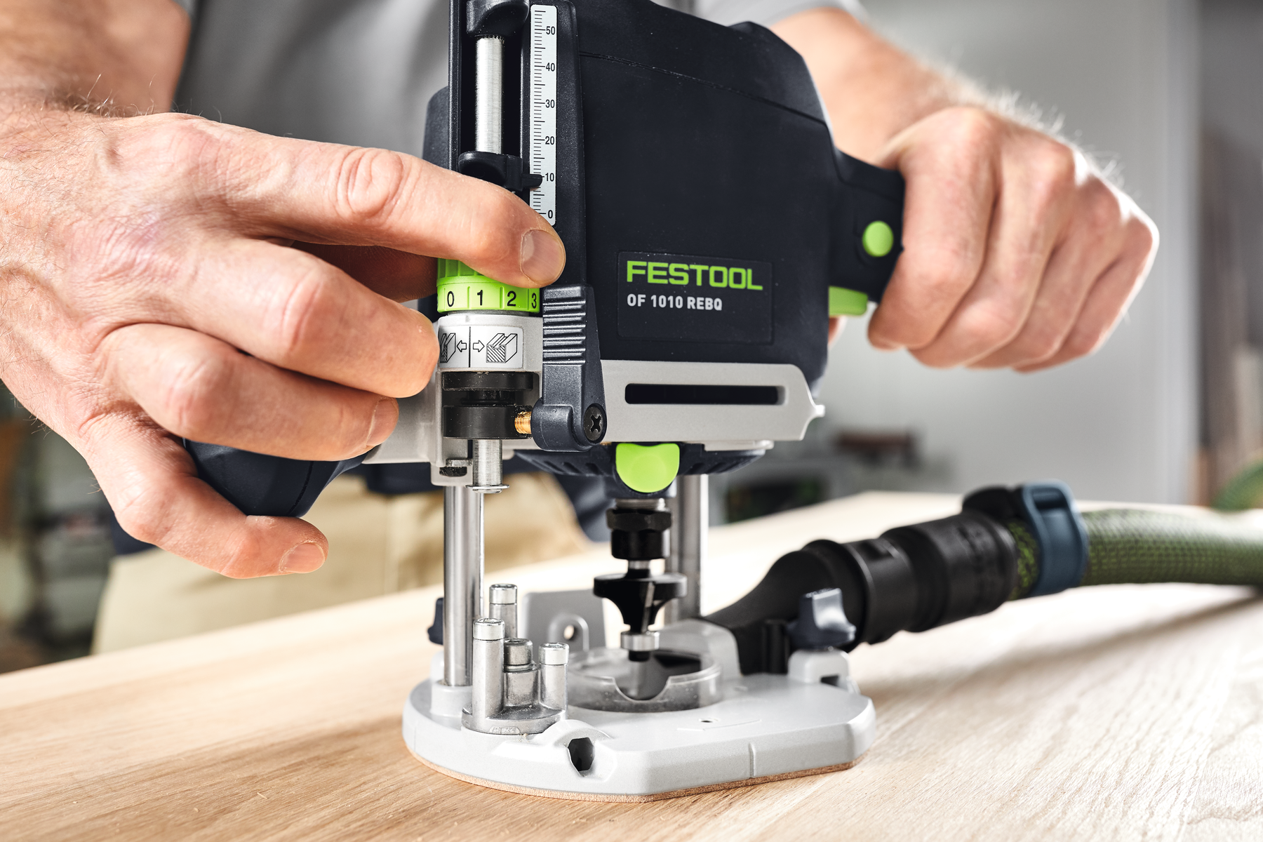 148024_Festool_bovenfrees_OF_1010_REBQ_FS_Set_6_8mm_230V_1010W_p4