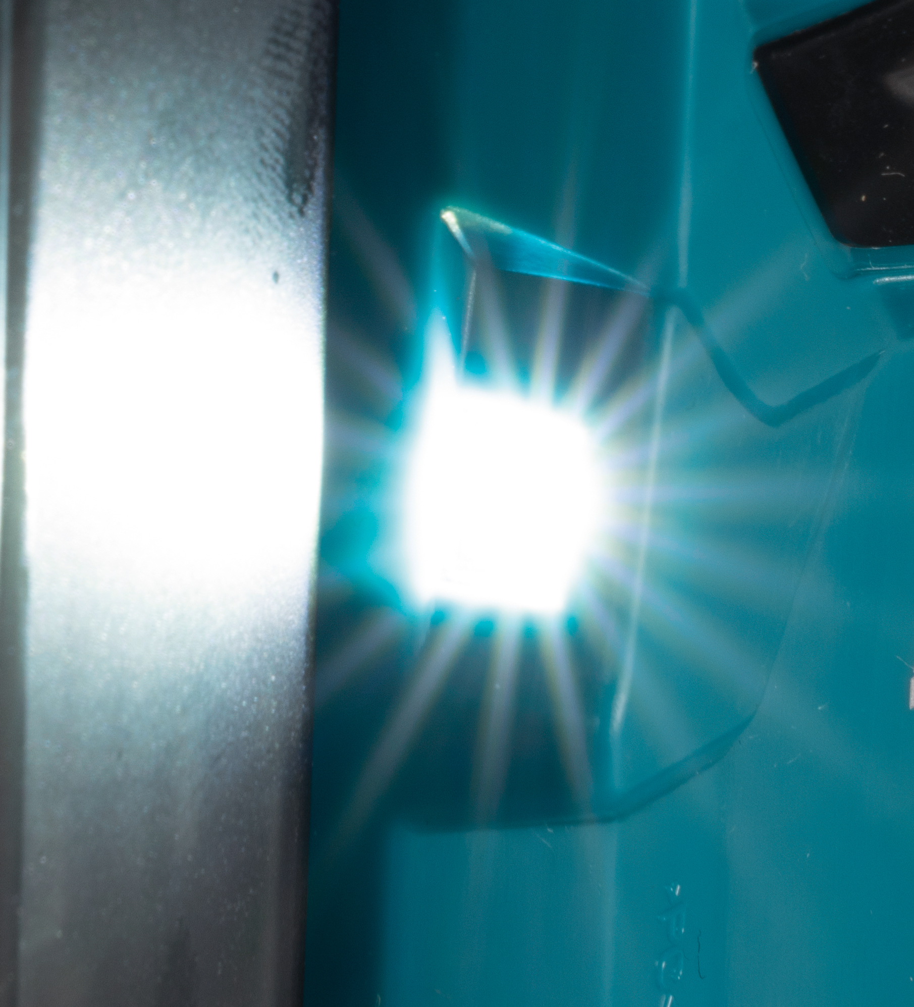 148181_Makita_afwerktacker_23Ga_PT001GZ_40V__0_6_15_35mm_p5