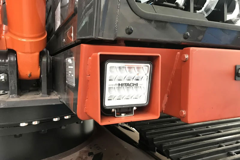 148273_Werklamp_LED_RFT_Tralert_vierkant_2272_lumen_24_watt_9___36_volt_p12