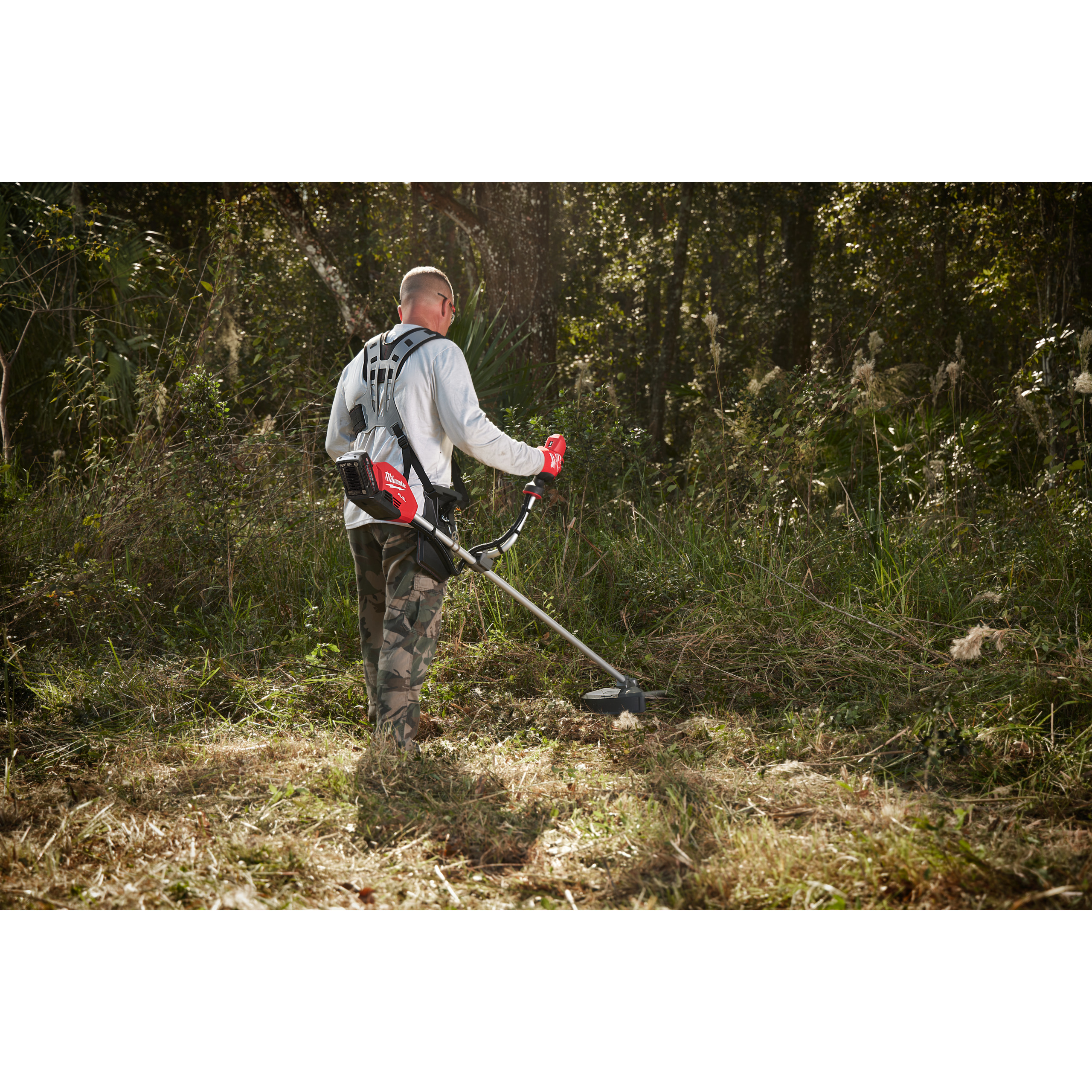 148488_Milwaukee_18V_bosmaaier_40cm_FUEL_2x_8_0Ah_Forge_M18_FBCU_802_p5