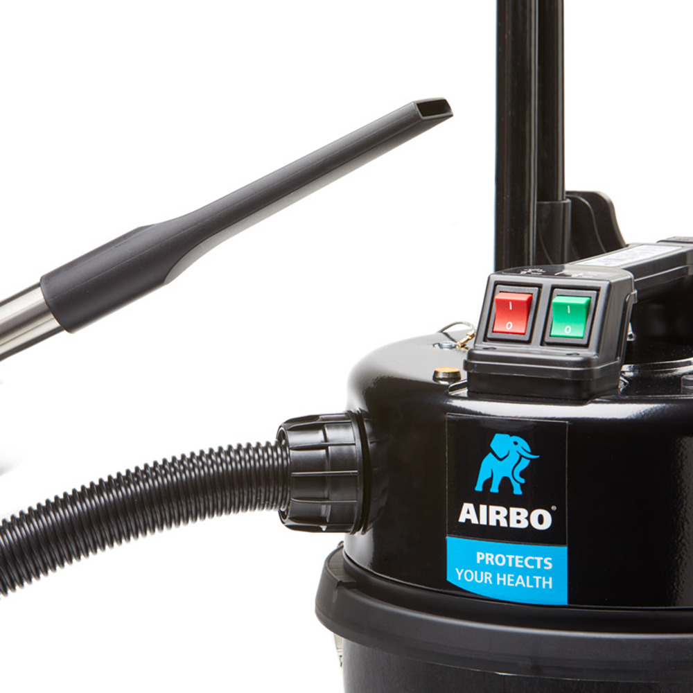 149546_AIRBO_Bouwstofzuiger_TEM390A_11_15L_1_motor_met_stopcontact_M_klasse_Kit_AS24_p4