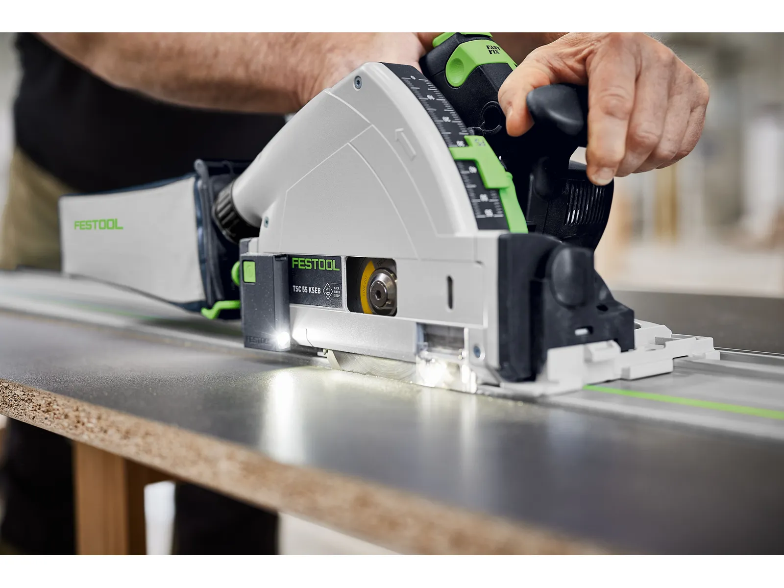 149663_Festool_lichtmodule_tbv_TS_invalcirkelzagen_LM_TS_TSC_p3