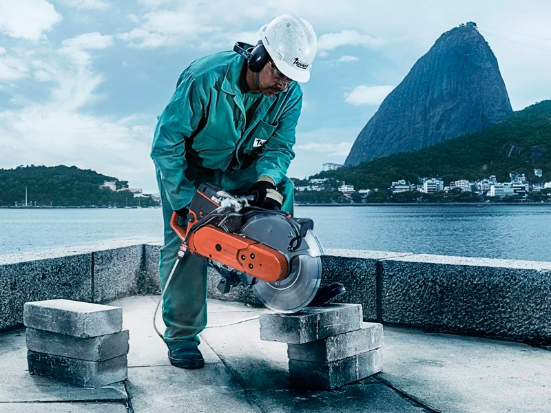 600667_Bandenzaag_Husqvarna_K770_A_350mm_met_watertank_35_liter_en_zaagblad_p3