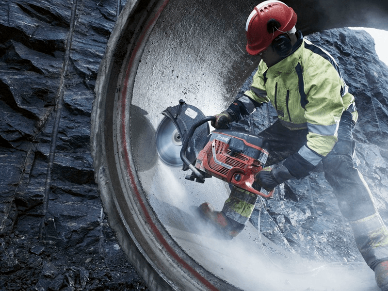 601275_Bandenzaag_Husqvarna_K1270_WaterTender_35_liter_p2