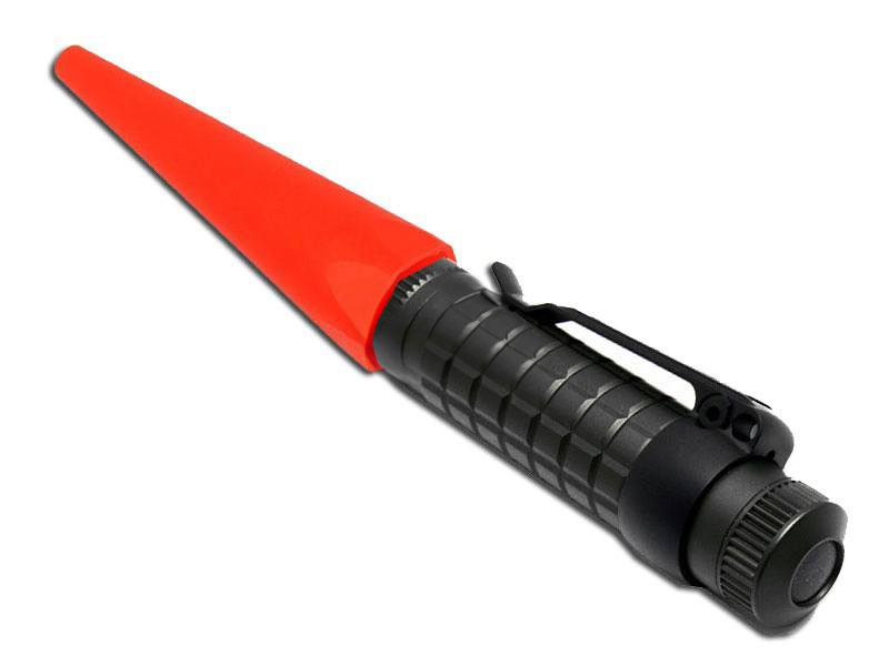 601696_Zaklantaarn_met_lichtkegel_Maglite_Mag_TAC_LED_p1