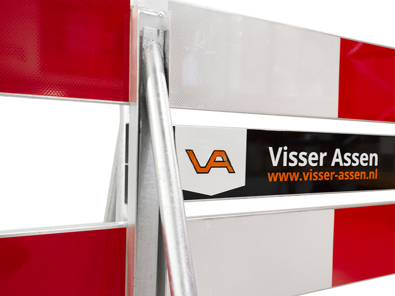 602196_Afzethek_250cm_aluminium_enkelzijdig_compleet_met_middenplank_6x_p5